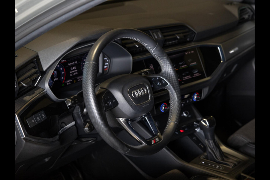 Audi Q3 35 TFSI 2x S Line / 150pk / Rondomzicht carmera / Keyless / Dodehoek /