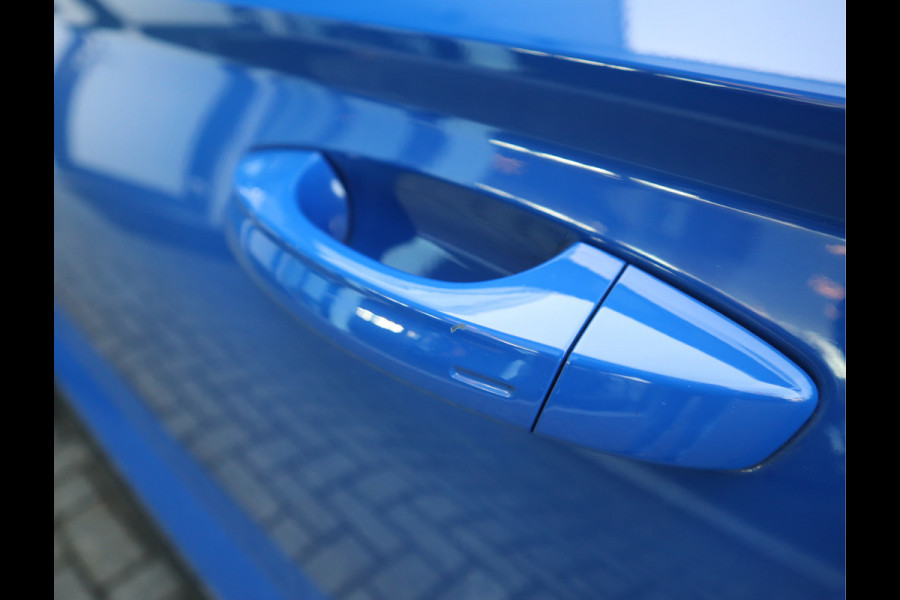 Škoda Karoq 1.0 TSI Business Edition Plus // LED