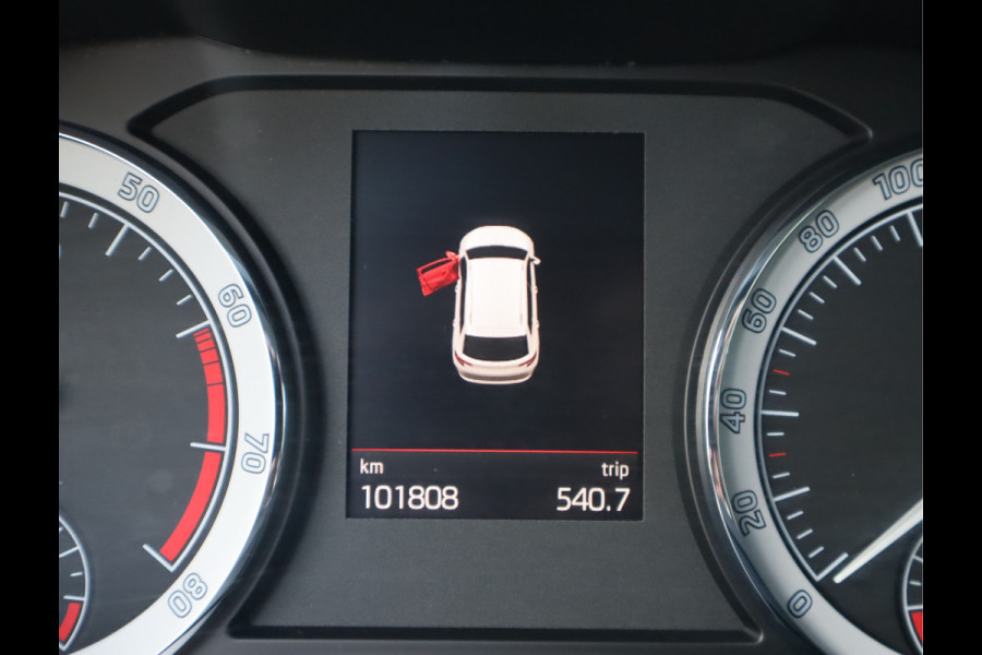 Škoda Karoq 1.0 TSI Business Edition Plus // LED