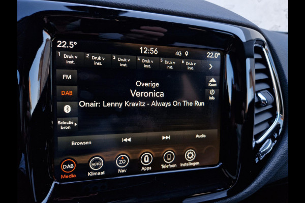 Jeep Compass 1.3T Limited Automaat | Trekhaak | BSD | DAB | Camera | Navi | Clima |