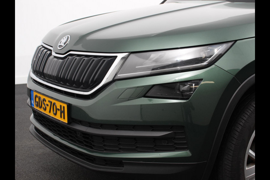 Škoda Kodiaq 1.5 TSI 150pk DSG Style 7p. | Navigatie | Apple Carplay/Android Auto | Adaptive Cruise Control | Parkeersensor achter | Stoel- en stuurverwarming | Ledverlichting | Getinte ramen | Climate Control Prijs Incl. BOVAG Garantie