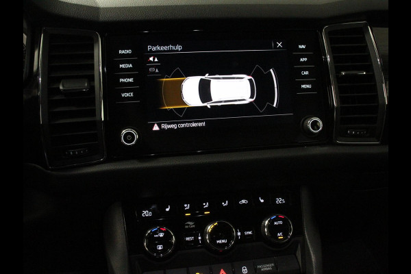 Škoda Kodiaq 1.5 TSI 150pk DSG Style 7p. | Navigatie | Apple Carplay/Android Auto | Adaptive Cruise Control | Parkeersensor achter | Stoel- en stuurverwarming | Ledverlichting | Getinte ramen | Climate Control Prijs Incl. BOVAG Garantie