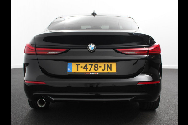 BMW 2 Serie Gran Coupé 218i Automaat Introduction Edition |  Panorama dak | Camera | Navigatie | Lichtmetalen velgen | Parkeer sensoren | Climate Control