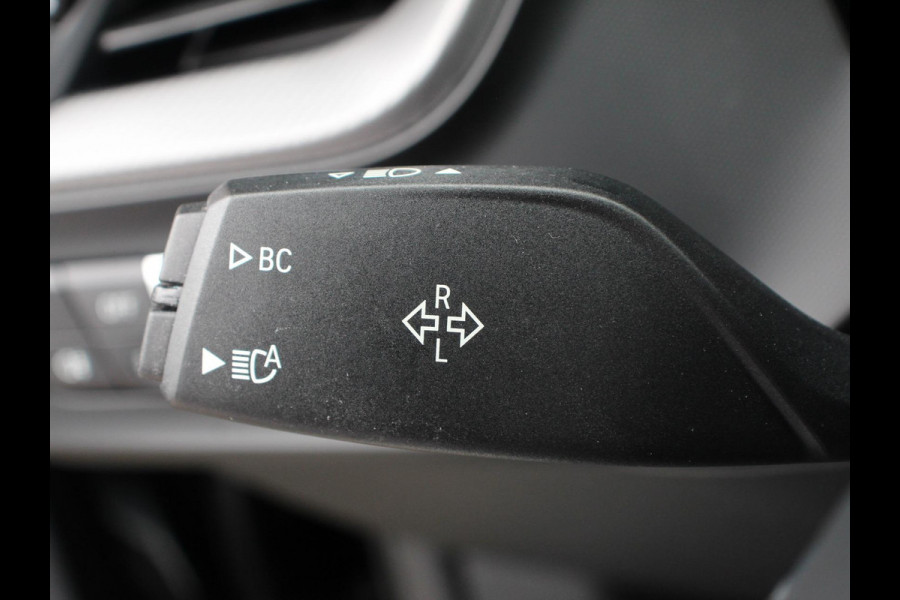 BMW 2 Serie Gran Coupé 218i Automaat Introduction Edition |  Panorama dak | Camera | Navigatie | Lichtmetalen velgen | Parkeer sensoren | Climate Control