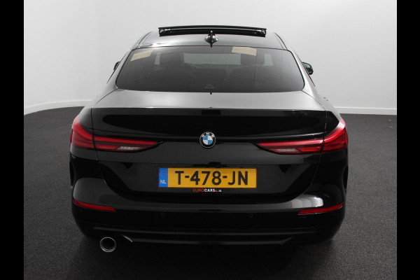 BMW 2 Serie Gran Coupé 218i Automaat Introduction Edition |  Panorama dak | Camera | Navigatie | Lichtmetalen velgen | Parkeer sensoren | Climate Control