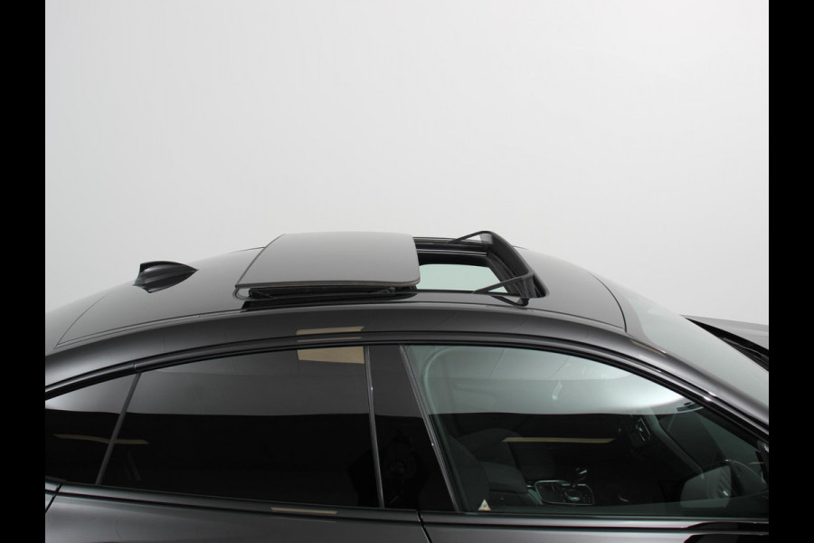 BMW 2 Serie Gran Coupé 218i Automaat Introduction Edition |  Panorama dak | Camera | Navigatie | Lichtmetalen velgen | Parkeer sensoren | Climate Control