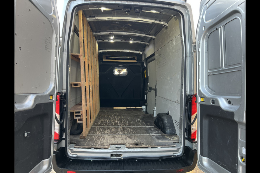 Ford Transit 350 2.0 TDCI L3H3 Trend RWD Automaat