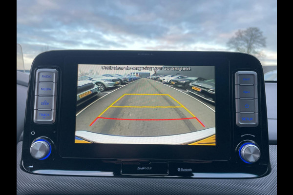 Hyundai Kona EV Premium 64 kWh|GROTE ACCU|100% SOH|HEAD-UP|KRELL|LEDER|ACC|STUURVERW|STOELVERW+VENT.|CAMERA|CARPLAY|ORG.NL|NAP|