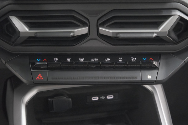 Dacia Bigster 1.8 Hybrid 155 Journey | 360 Camera | Pack Winter | Schuif-/Kanteldak | Elektronische Kofferklep | Adaptieve Cruise Control