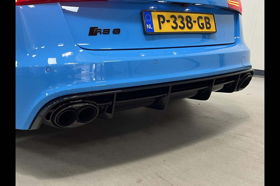 Audi RS6 *PERFORMANCE*CERAMIC*SOFCL*B&O*HUD*AKRA*KW*CONCAVE
