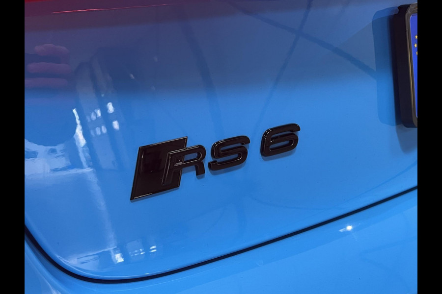 Audi RS6 *PERFORMANCE*CERAMIC*SOFCL*B&O*HUD*AKRA*KW*CONCAVE