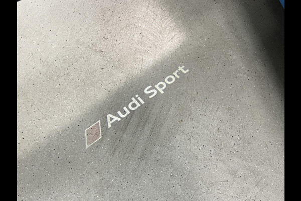 Audi RS6 *PERFORMANCE*CERAMIC*SOFCL*B&O*HUD*AKRA*KW*CONCAVE