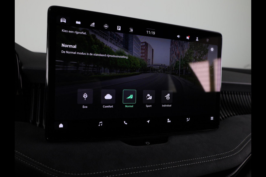 Škoda Superb Sportline Business PHEV 1.5 TSI 204 pk 6 versn. DSG | Travel Assist Plus Sportline | Trekhaak wegklapbaar | Winterpakket | Lichtmetalen velgen 19 inch Torcular