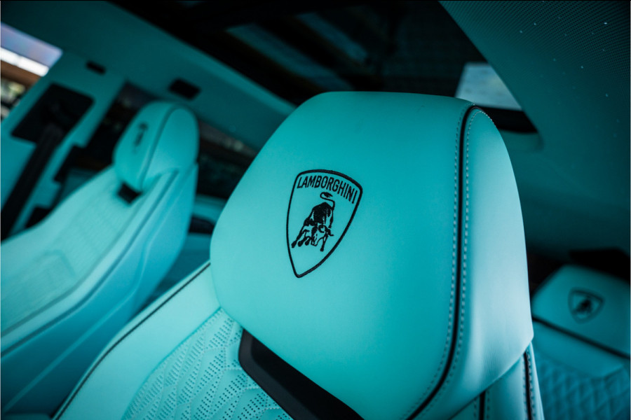 Lamborghini Urus Mansory 4.0 V8 - Panorama | Sterrenhemel | Sensonum | Massage | Stoelkoeling
