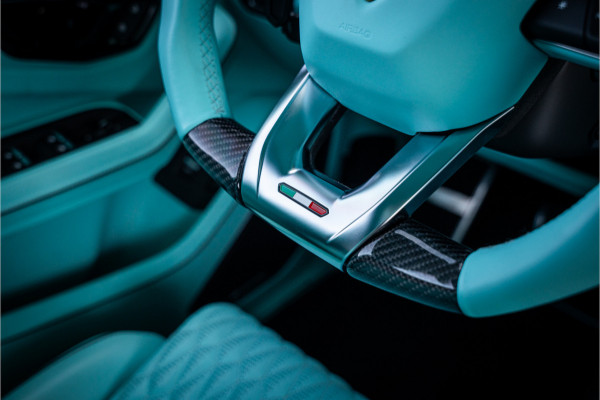 Lamborghini Urus Mansory 4.0 V8 - Panorama | Sterrenhemel | Sensonum | Massage | Stoelkoeling