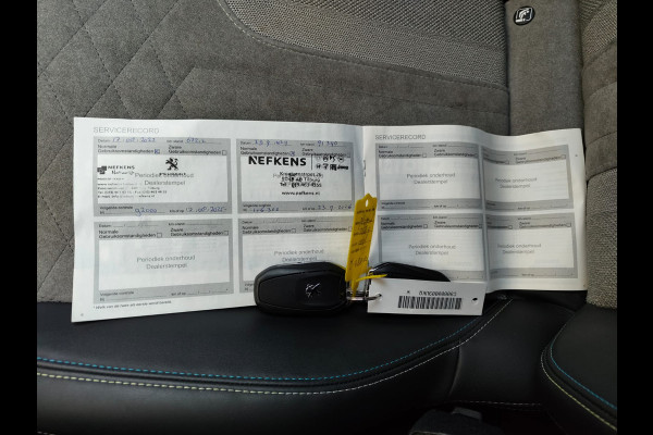 Peugeot e-208 EV GT 350 50kWh **Onboard charger defect** Navi Ecc 360°Camera Panoramadak Apple Carplay Android Auto Adap.Cruise Stoelverwarming Privacy Glas DAB+ Bluetooth Keyless Dodehoekdetectie 1e Eigenaar Origineel Nederlandse Auto Dealeronderhouden