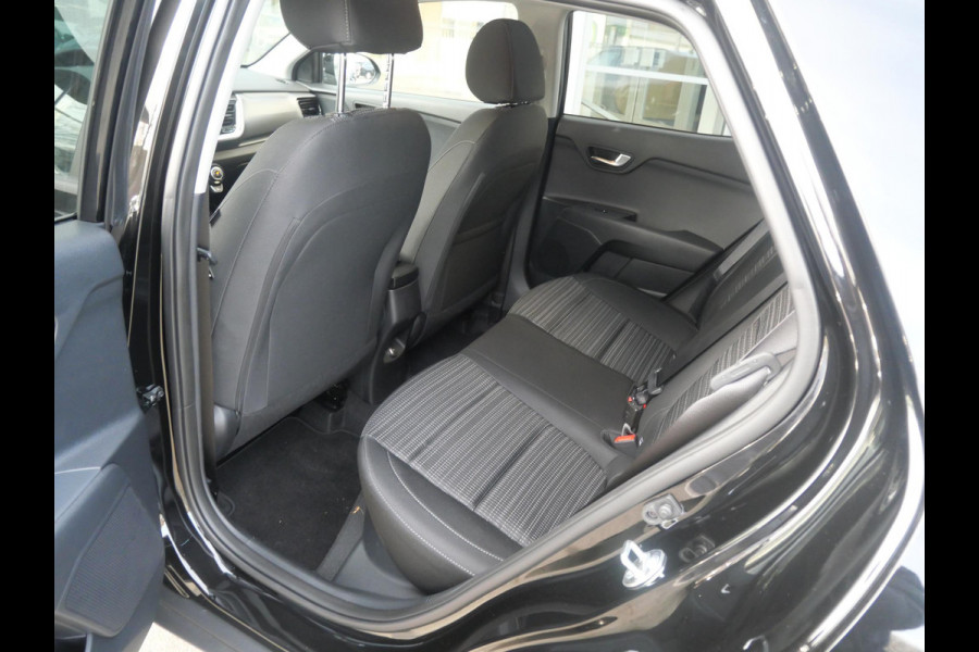 Kia Stonic 1.0 T-GDi MHEV DynamicPlusLine | Navigatie | Carplay | Camera | Cruise | Airco