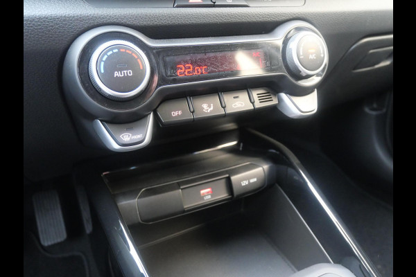 Kia Stonic 1.0 T-GDi MHEV DynamicPlusLine | Navigatie | Carplay | Camera | Cruise | Airco