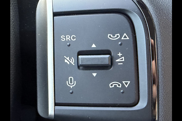 Citroën C3 100pk Max (Camera - Navigatie - Automatische Airco - LED - Parkeersensoren - Apple Carplay)