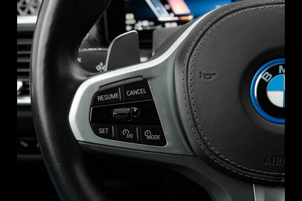 BMW X5 xDrive50e M-Sport Pro - Comfortzetels - Trekhaak - Driving + Parking Ass Prof