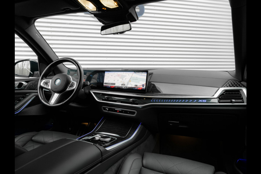 BMW X5 xDrive50e M-Sport Pro - Comfortzetels - Trekhaak - Driving + Parking Ass Prof
