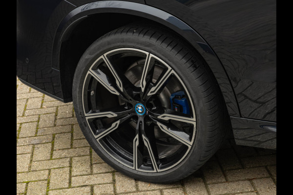 BMW X5 xDrive50e M-Sport Pro - Comfortzetels - Trekhaak - Driving + Parking Ass Prof