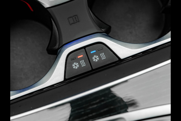 BMW X5 xDrive50e M-Sport Pro - Comfortzetels - Trekhaak - Driving + Parking Ass Prof