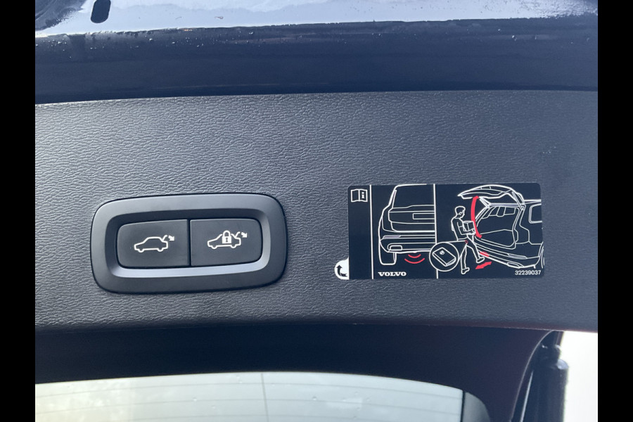 Volvo XC40 1.5 T5 262pk Recharge R-Design Pano Stoel/Stuurverw.Trekhaak Harman Kardon Blis