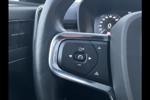 Volvo XC40 1.5 T5 262pk Recharge R-Design Pano Stoel/Stuurverw.Trekhaak Harman Kardon Blis