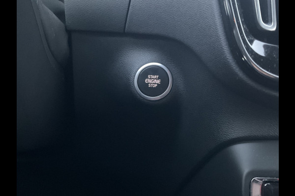 Volvo XC40 1.5 T5 262pk Recharge R-Design Pano Stoel/Stuurverw.Trekhaak Harman Kardon Blis