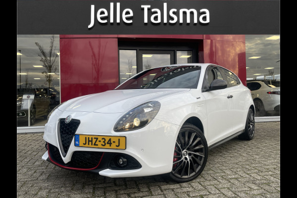Alfa Romeo Giulietta 1.4 Turbo Sport | 18" Velgen | Carbon kit