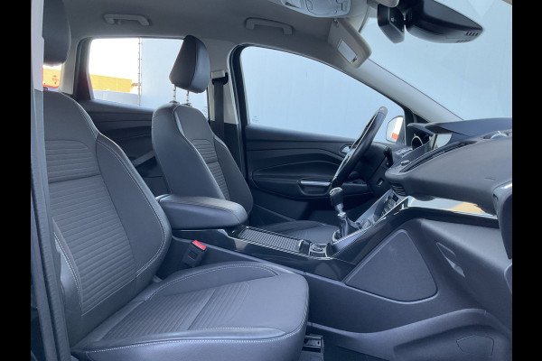 Ford Kuga 1.5 EcoBoost Titanium Trekhaak Sony-Audio Nav/Cruise Clima Hoogzitter Voll.Onderhouden!