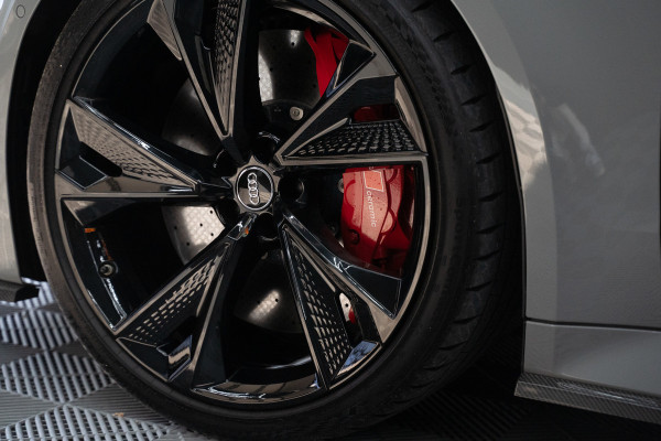 Audi A7 Sportback 4.0 TFSI RS 7 quattro URBAN / B&O / Keramisch / Pano / Soft close / HUD / VC / ACC RS7