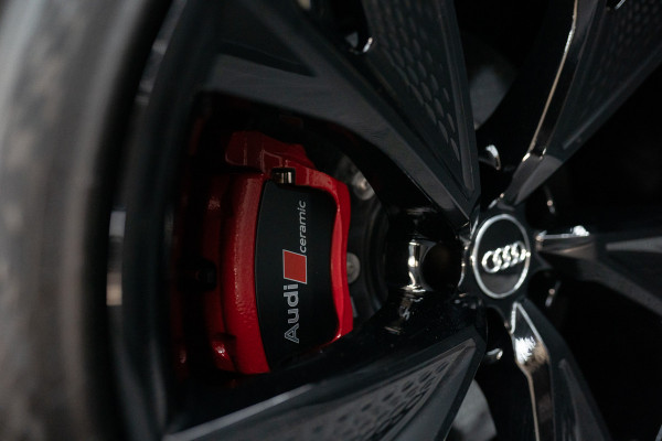 Audi A7 Sportback 4.0 TFSI RS 7 quattro URBAN / B&O / Keramisch / Pano / Soft close / HUD / VC / ACC RS7