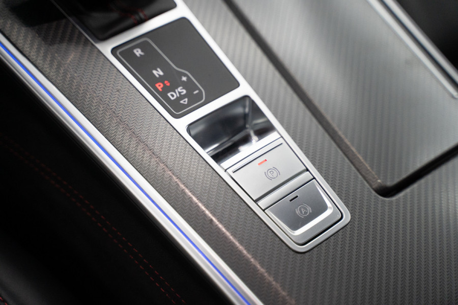 Audi A7 Sportback 4.0 TFSI RS 7 quattro URBAN / B&O / Keramisch / Pano / Soft close / HUD / VC / ACC RS7