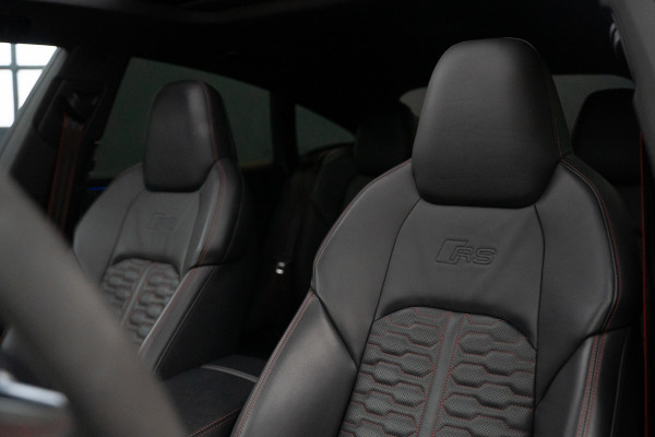 Audi A7 Sportback 4.0 TFSI RS 7 quattro URBAN / B&O / Keramisch / Pano / Soft close / HUD / VC / ACC RS7