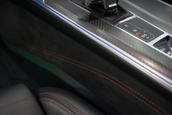 Audi A7 Sportback 4.0 TFSI RS 7 quattro URBAN / B&O / Keramisch / Pano / Soft close / HUD / VC / ACC RS7