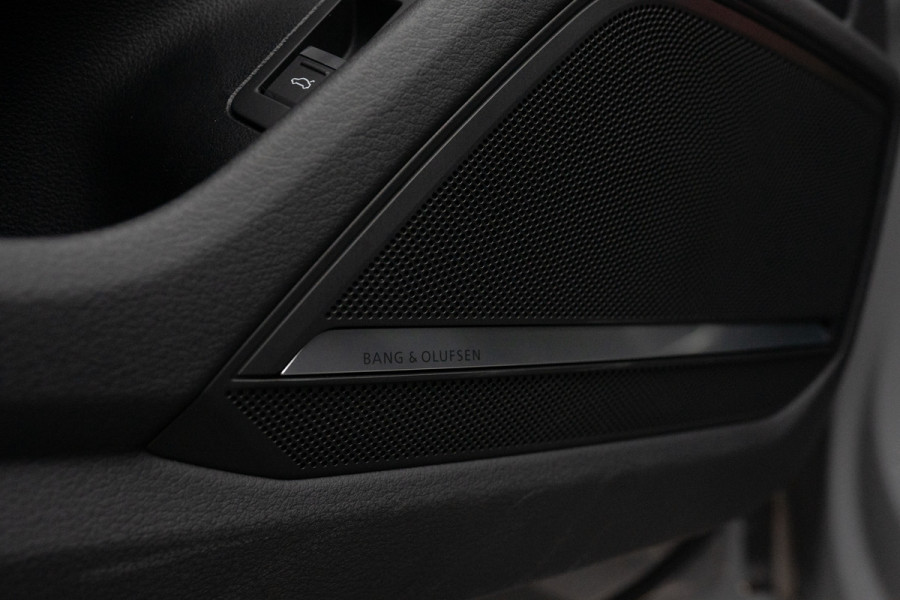 Audi A7 Sportback 4.0 TFSI RS 7 quattro URBAN / B&O / Keramisch / Pano / Soft close / HUD / VC / ACC RS7