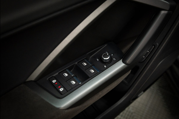 Audi Q3 TFSI RS / Pano / Eventuri / Adaptive / Sonos / Memory / Milltek DP / Garantie 07/2026