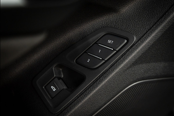 Audi Q3 TFSI RS / Pano / Eventuri / Adaptive / Sonos / Memory / Milltek DP / Garantie 07/2026