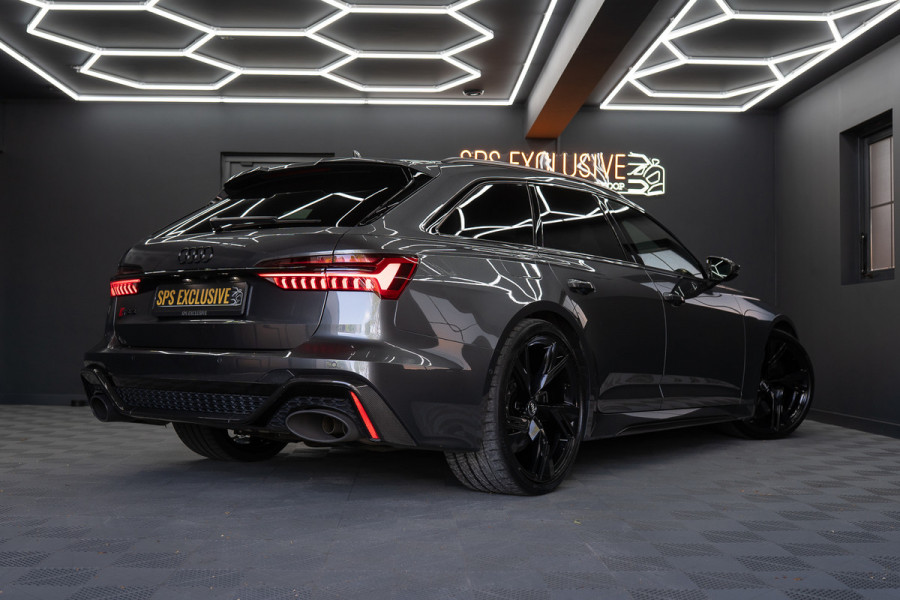 Audi A6 Avant RS 6 TFSI quattro / B&O 3d./ Milltek / Keramisch / Pano / Carbon / Softcl. / 360 cam / Alarm kl5 - Full option