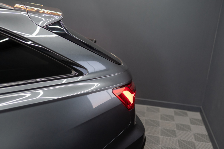 Audi A6 Avant RS 6 TFSI quattro / B&O 3d./ Milltek / Keramisch / Pano / Carbon / Softcl. / 360 cam / Alarm kl5 - Full option