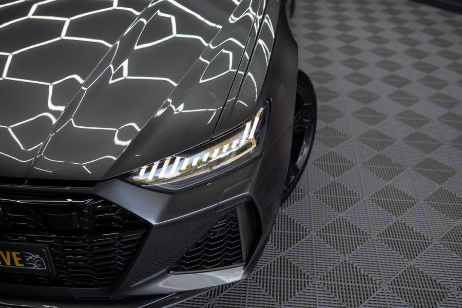 Audi A6 Avant RS 6 TFSI quattro / B&O 3d./ Milltek / Keramisch / Pano / Carbon / Softcl. / 360 cam / Alarm kl5 - Full option