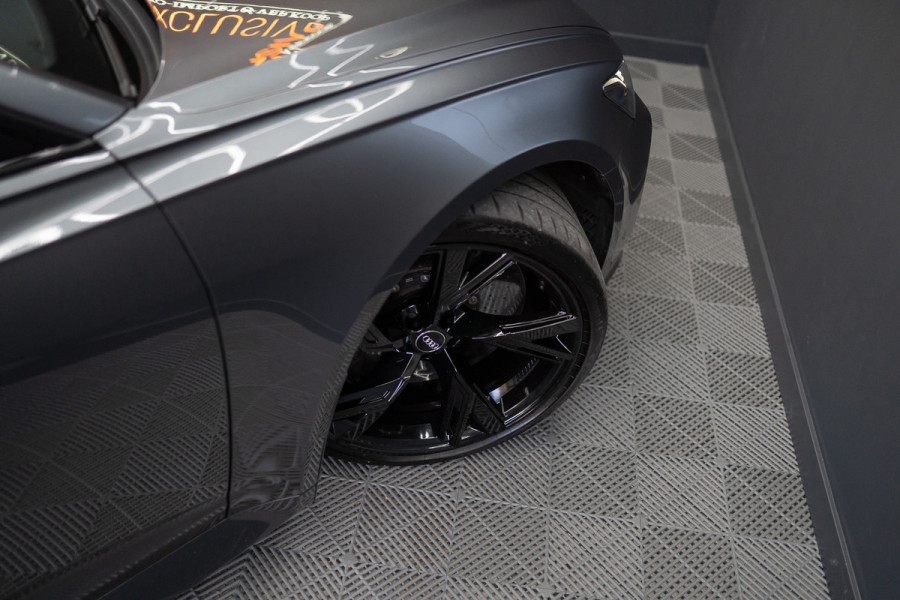 Audi A6 Avant RS 6 TFSI quattro / B&O 3d./ Milltek / Keramisch / Pano / Carbon / Softcl. / 360 cam / Alarm kl5 - Full option