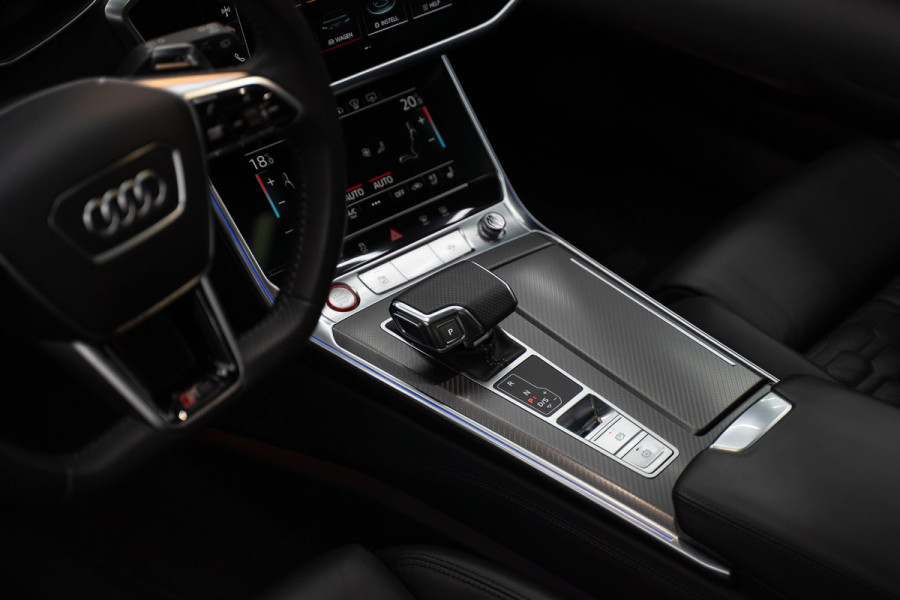 Audi A6 Avant RS 6 TFSI quattro / B&O 3d./ Milltek / Keramisch / Pano / Carbon / Softcl. / 360 cam / Alarm kl5 - Full option