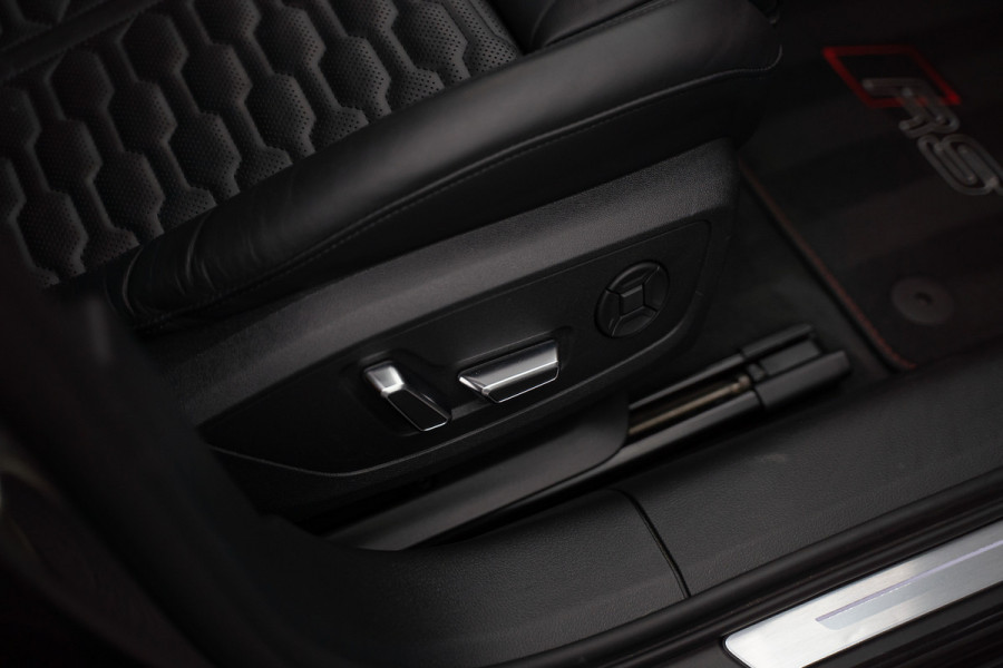 Audi A6 Avant RS 6 TFSI quattro / B&O 3d./ Milltek / Keramisch / Pano / Carbon / Softcl. / 360 cam / Alarm kl5 - Full option