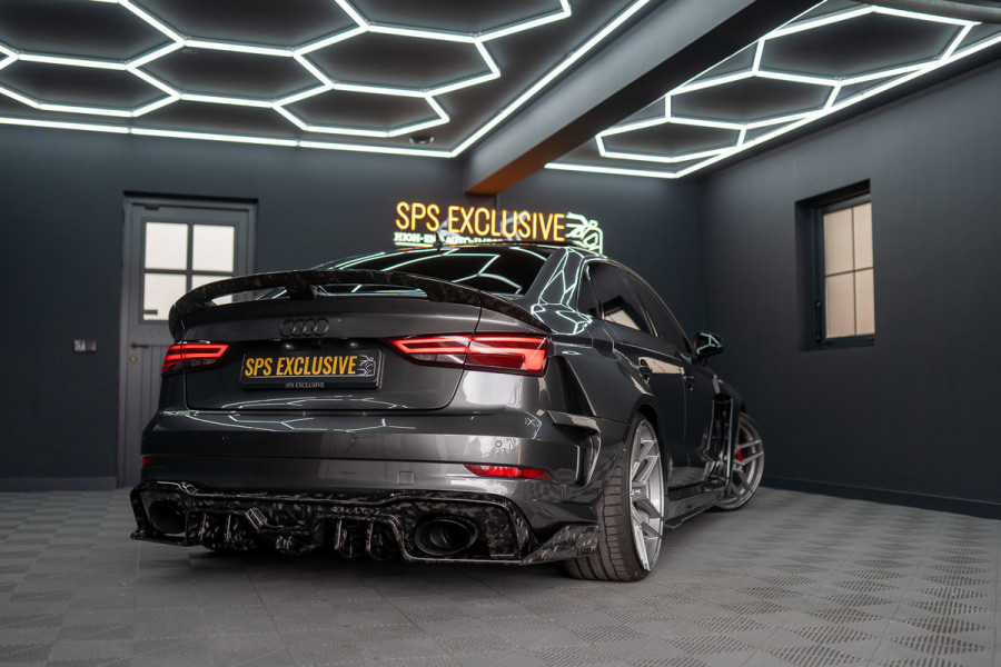 Audi A3 Limousine 2.5 TFSI RS 3 quattro Widebody / TTE700 / Full PPF / B&O / Pano / IPE Titanium uitlaat / VC / Custom RS3 VOL Stage 3