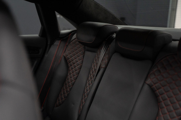 Audi A3 Limousine 2.5 TFSI RS 3 quattro Widebody / TTE700 / Full PPF / B&O / Pano / IPE Titanium uitlaat / VC / Custom RS3 VOL Stage 3