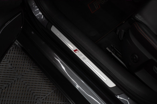 Audi A3 Limousine 2.5 TFSI RS 3 quattro Widebody / TTE700 / Full PPF / B&O / Pano / IPE Titanium uitlaat / VC / Custom RS3 VOL Stage 3
