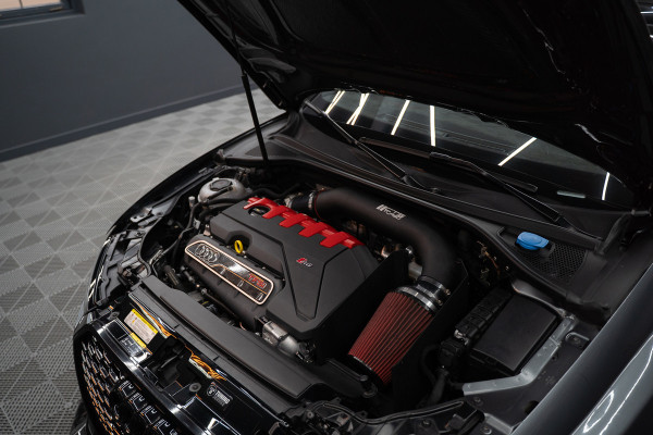 Audi A3 Limousine 2.5 TFSI RS 3 quattro Widebody / TTE700 / Full PPF / B&O / Pano / IPE Titanium uitlaat / VC / Custom RS3 VOL Stage 3